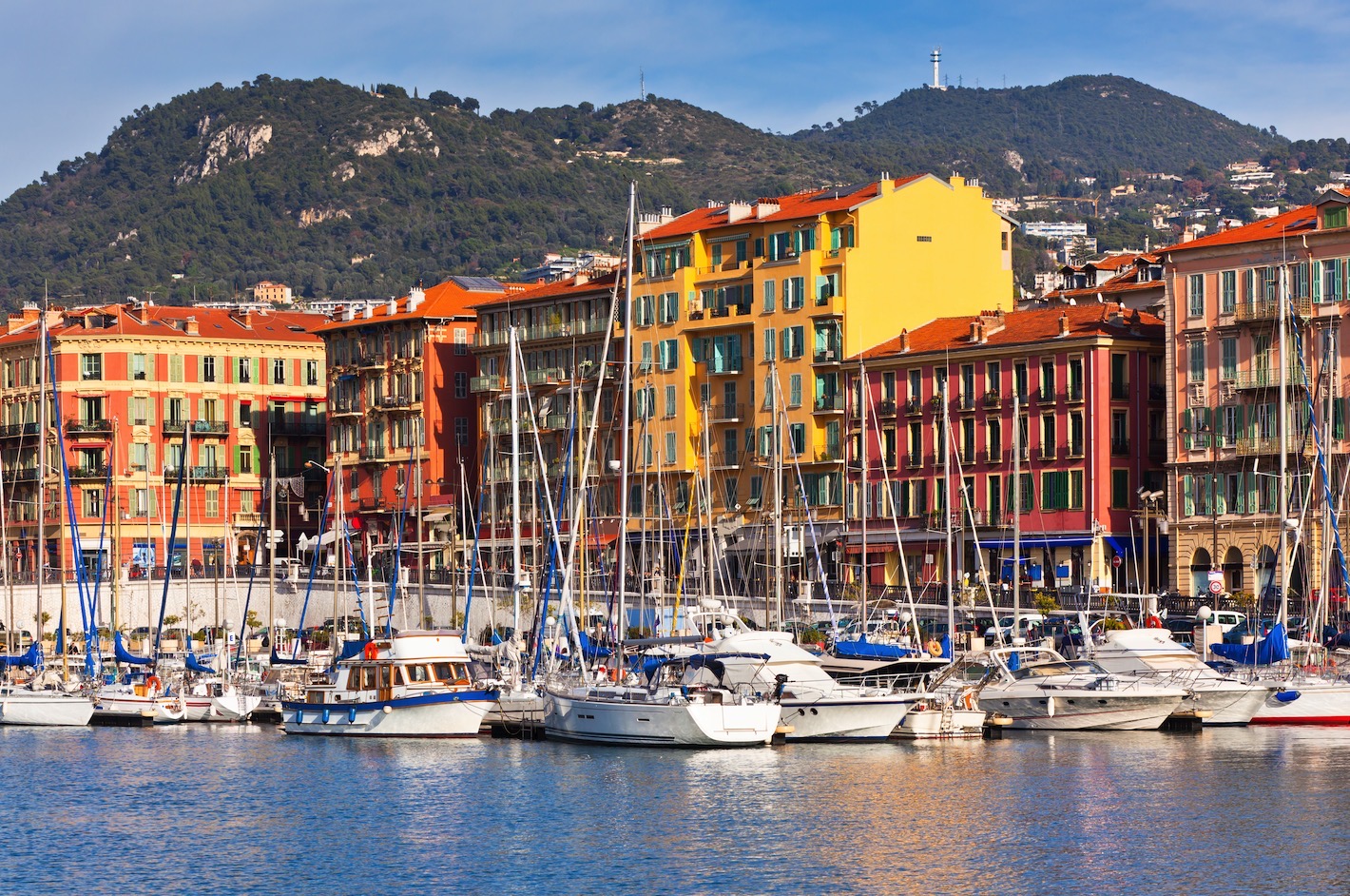 Decision Engineering Analysis Lab Member Steve Chan in Nice, France at The Fourth International Conference on DATA ANALYTICS (DATA ANALYTICS 2015)